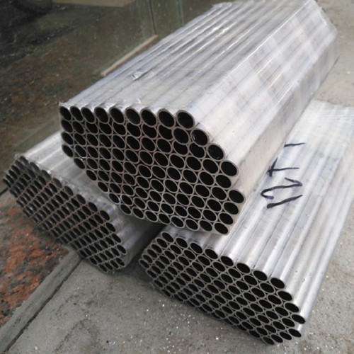 國標(biāo)鋁管氧化蝕刻專用鋁管環(huán)保60616063薄壁厚壁鋁管批發(fā)