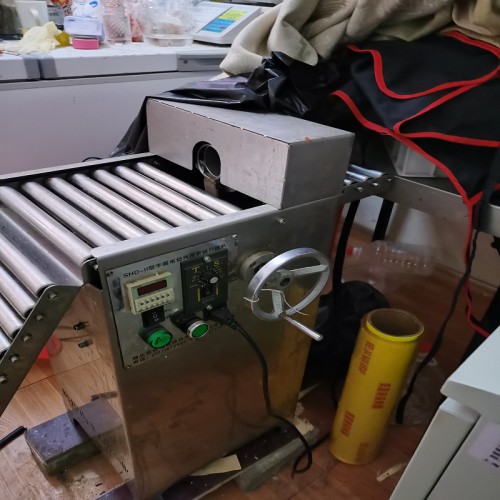 香腸扎線機  肉腸系線機 臘腸扎線機