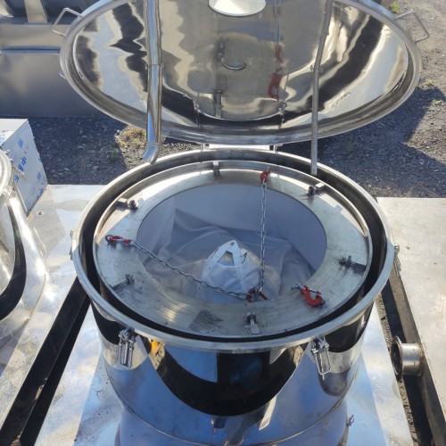 不銹鋼吊帶離心機(jī) 蝶式分離機(jī)