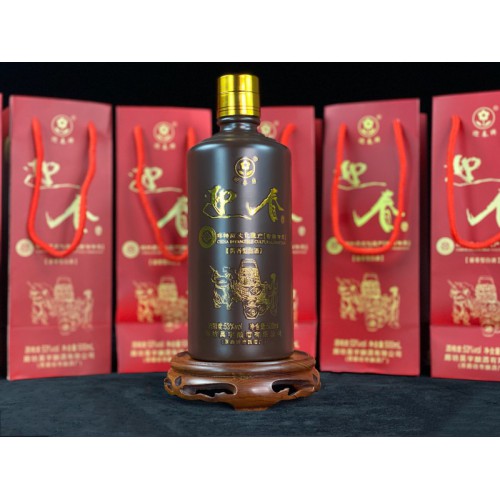 佳節醬香白酒   53°非遺迎春