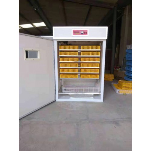 中小型孵化機(jī)價(jià)格小雞孵化器多少錢一臺(tái)工業(yè)智能全自動(dòng)孵化箱