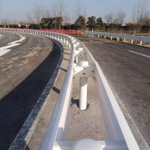 波形護(hù)欄柱帽 波形護(hù)欄板配件