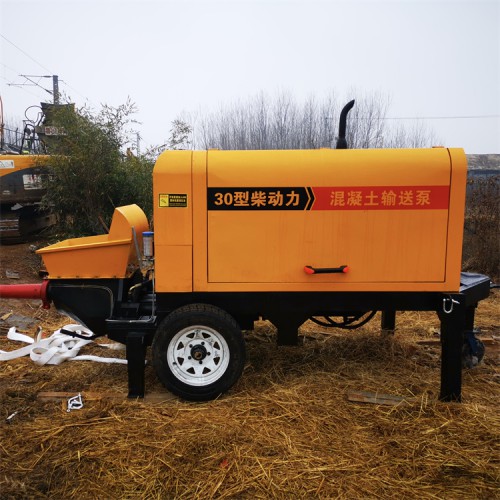 柴油機(jī)混凝土輸送泵 二次構(gòu)造柱地泵 小型拖泵