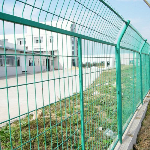 公路護(hù)欄 雙邊絲網(wǎng)公路護(hù)欄