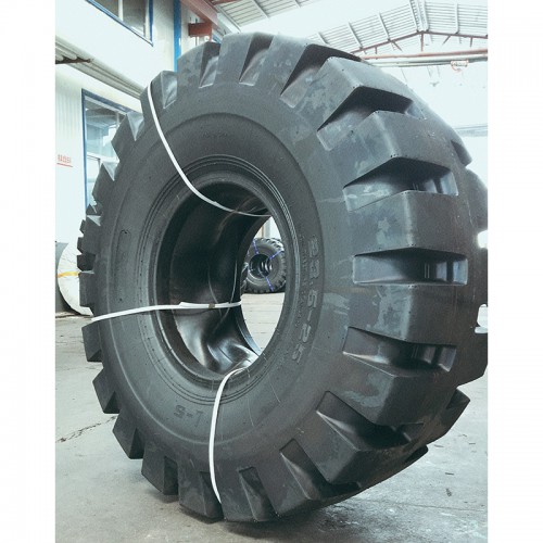 鏟車(chē)輪胎 小型鏟車(chē)輪胎 鏟車(chē)輪胎生產(chǎn)廠家