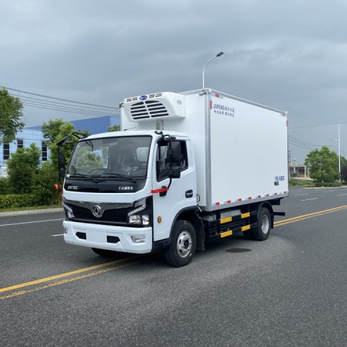 東風(fēng)福瑞卡混動(dòng)力 新能源4.2米電動(dòng)冷藏車(chē)上綠牌城區(qū)不限行