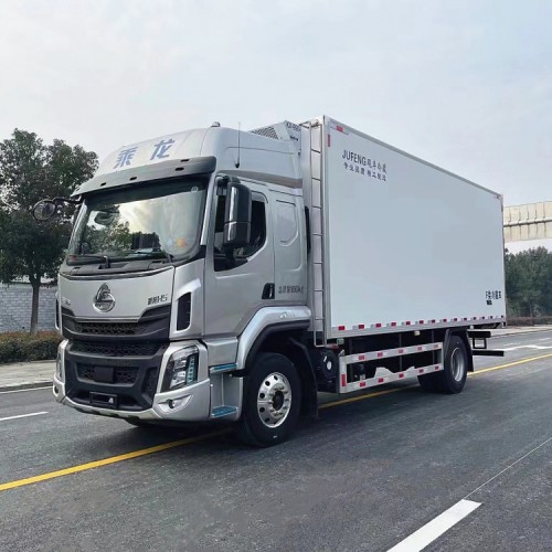 國(guó)六6.8米柳汽乘龍H5冷藏車(chē) 果蔬凍貨長(zhǎng)途運(yùn)輸適用車(chē)型