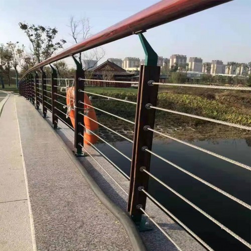 繩索護(hù)欄 不銹鋼繩索護(hù)欄 繩索護(hù)欄廠家