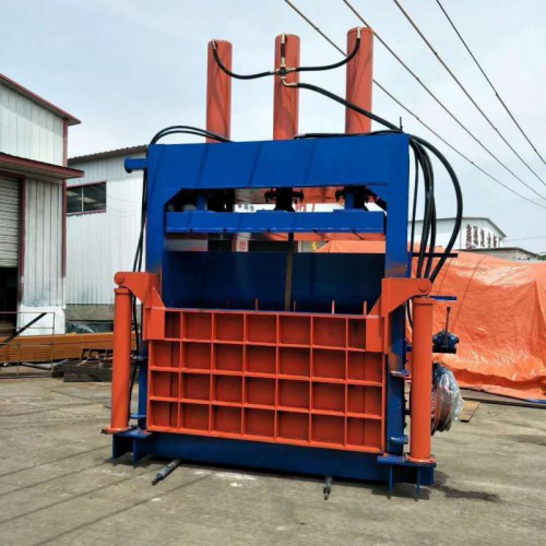 無紡布液壓打包機  皮革邊角料液壓打包機  廢料液壓打包機