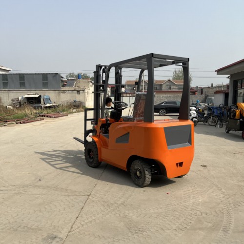 環(huán)保新能源電動(dòng)叉車價(jià)格