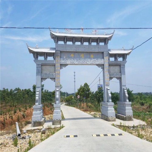 農(nóng)村單門單樓、雙門雙樓、三門單樓、三樓石牌坊
