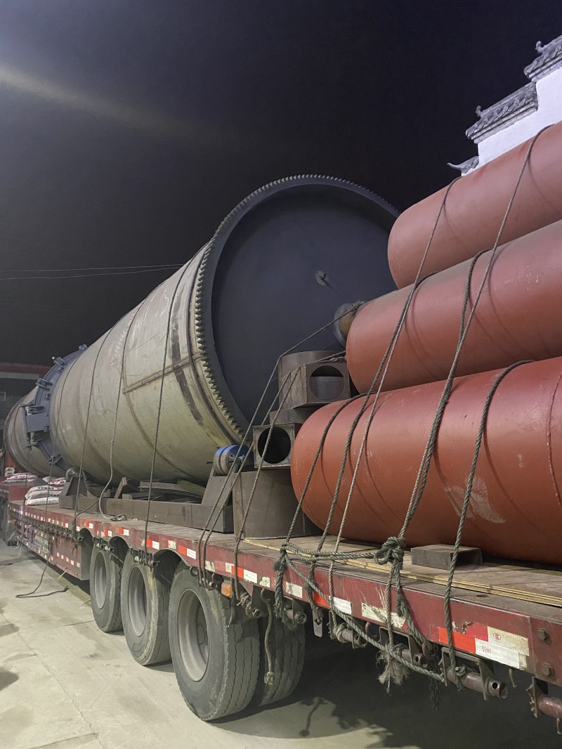 裂解設備發貨照片pyrolysis machine delivery photo19_看圖王