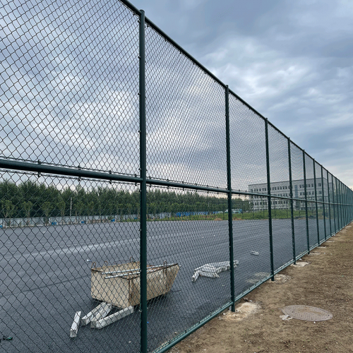 勾花網(wǎng) 球場護(hù)欄網(wǎng)4m高墨綠色