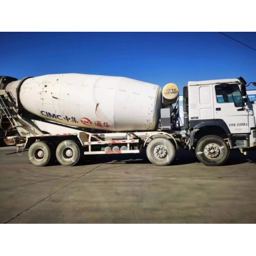 18年豪沃?jǐn)嚢柢?chē) 國(guó)五排放 中集通華大20方罐