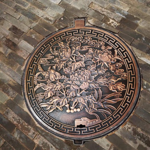 銅結(jié)合井蓋 景觀仿銅井蓋 藝術(shù)井蓋 井蓋定制 定做鑄銅井蓋