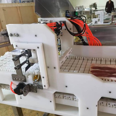 五花肉穿串機(jī)