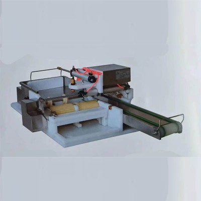 中型穿串機(jī)