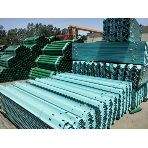 路側(cè)波形梁鋼護欄