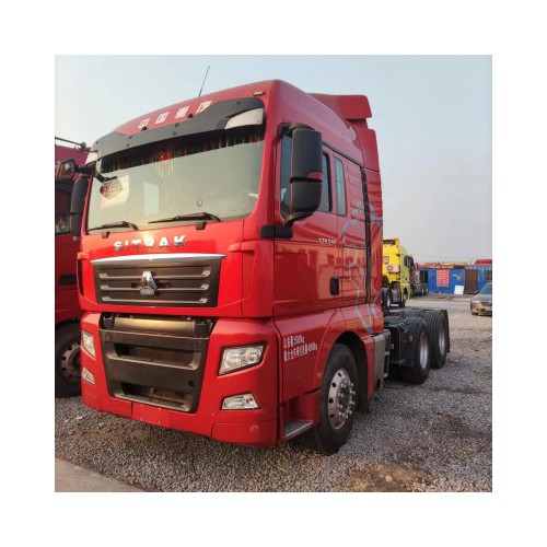 19年6月二手牽引車重汽汕德卡C7 國五雙驅輕體 二手牽引車