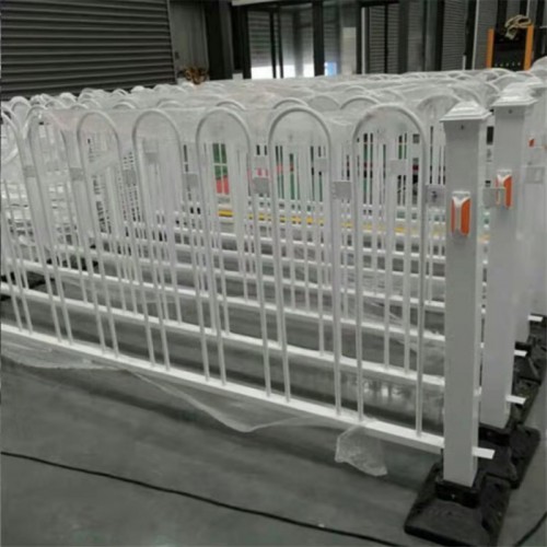 市政護欄板多少錢一米