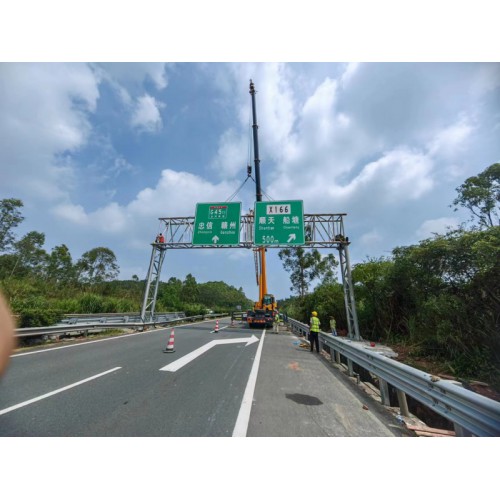 路標(biāo)桿多少錢一個