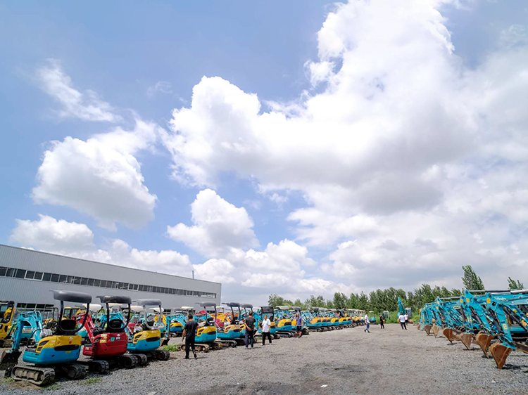 二手30挖掘機(jī)轉(zhuǎn)讓