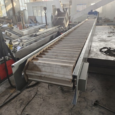 鏈板輸送機(jī)