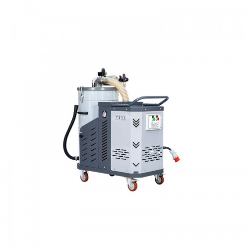 工業(yè)吸塵器