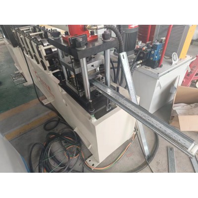 全自動(dòng)21柜GCS柜立柱橫梁生產(chǎn)線