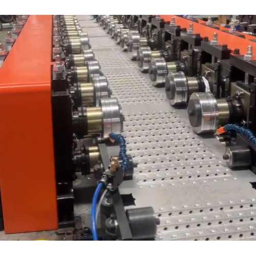 全自動地溝蓋板生產設備廠家，地溝蓋板設備生產線