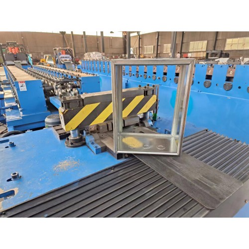 一次成型配電柜生產(chǎn)線/殼體立柱橫梁型材生產(chǎn)設(shè)備