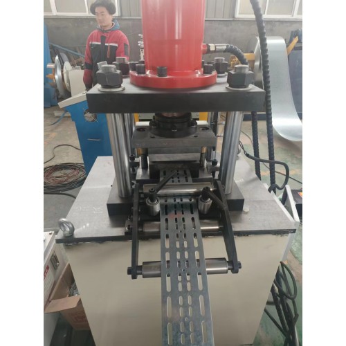 全自動一次成型21柜生產(chǎn)線/殼體立柱橫梁型材生產(chǎn)設(shè)備