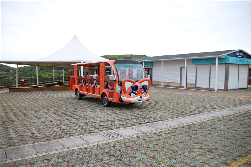 3景區(qū)電動觀光車