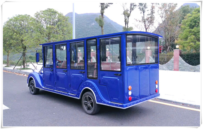 8電動(dòng)代步車