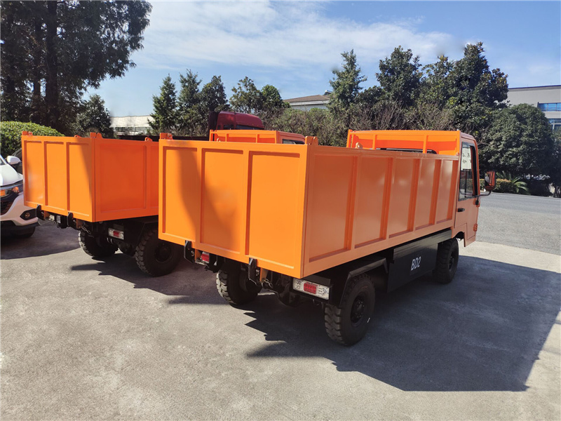 4電動高爾夫球車