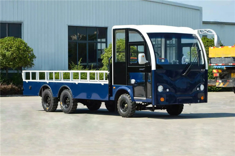 2場內(nèi)貨物轉運車圖片